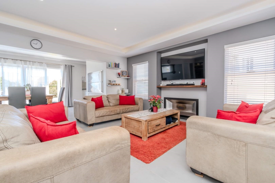 4 Bedroom Property for Sale in Laguna Sands Western Cape